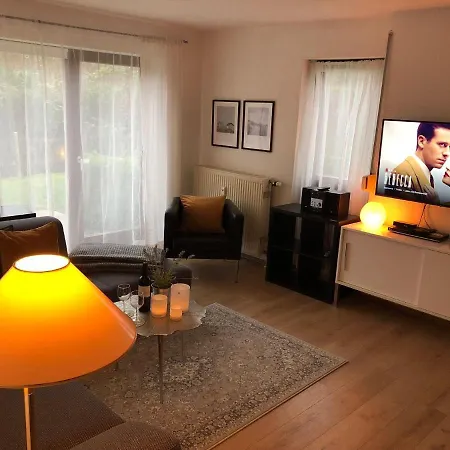 Διαμέρισμα Ferienwohnung-kapitaen-hook-mit-sonnenterrasse-garten-zwischen-strand-wald-wiese-auf-ruegen Gustow (Vorpommern-Rugen)